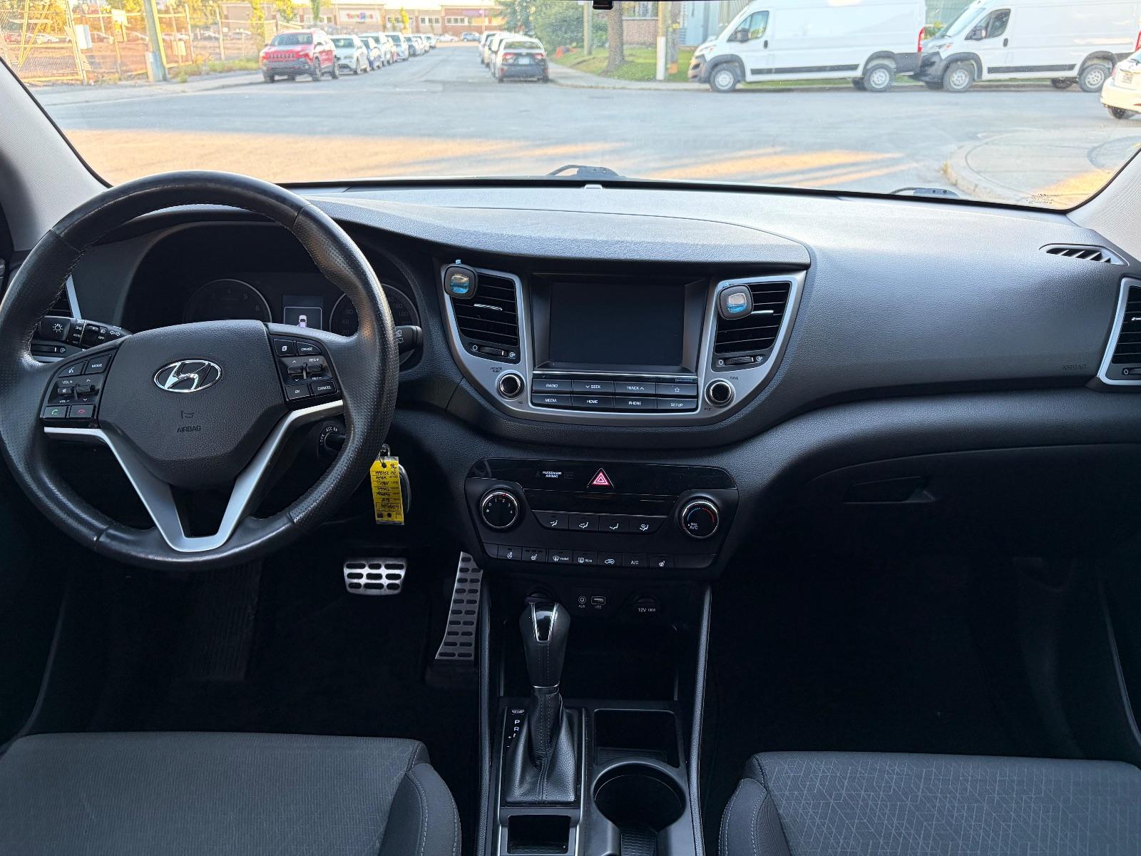 2018 Hyundai Tucson AWD, photo 11