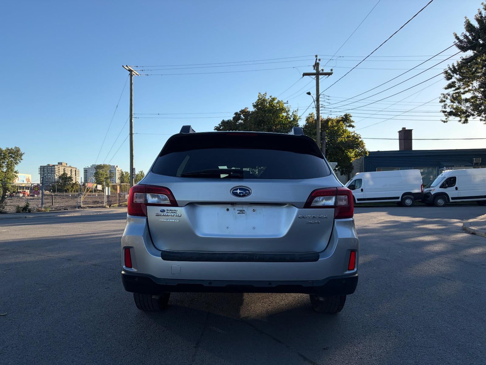 2017 Subaru Outback Limited, photo 6
