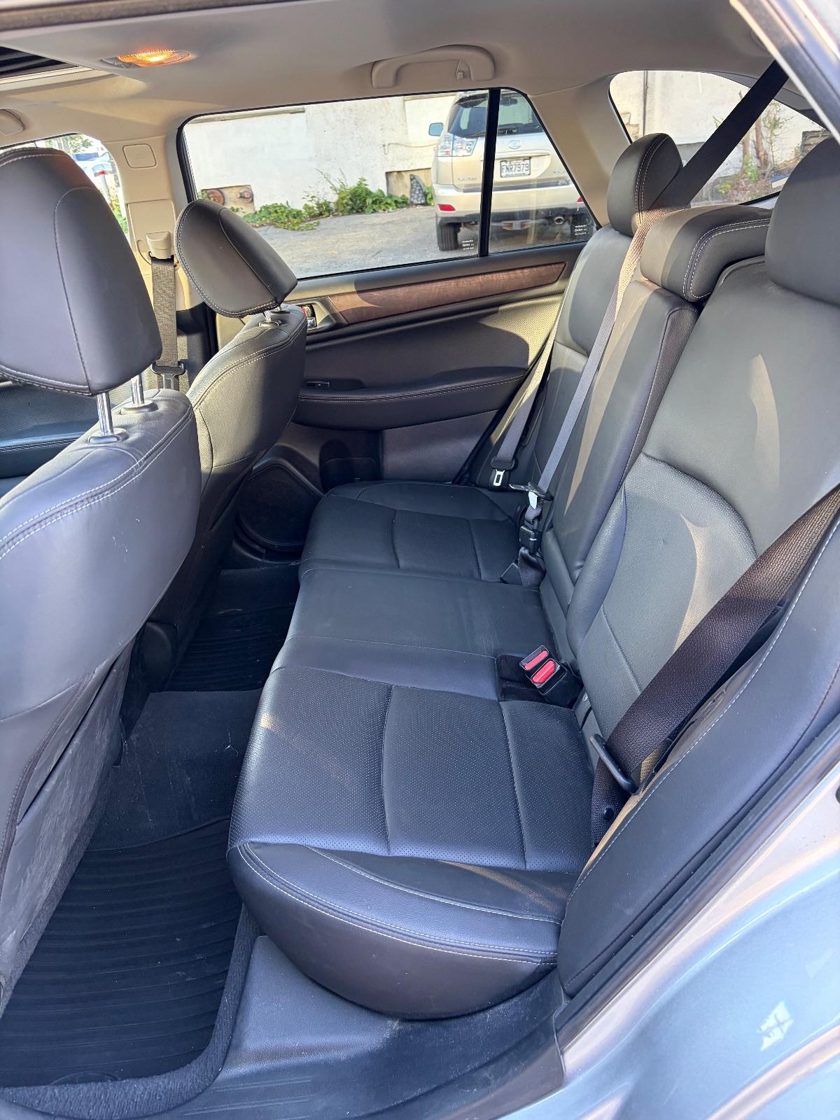 2017 Subaru Outback Limited, photo 9
