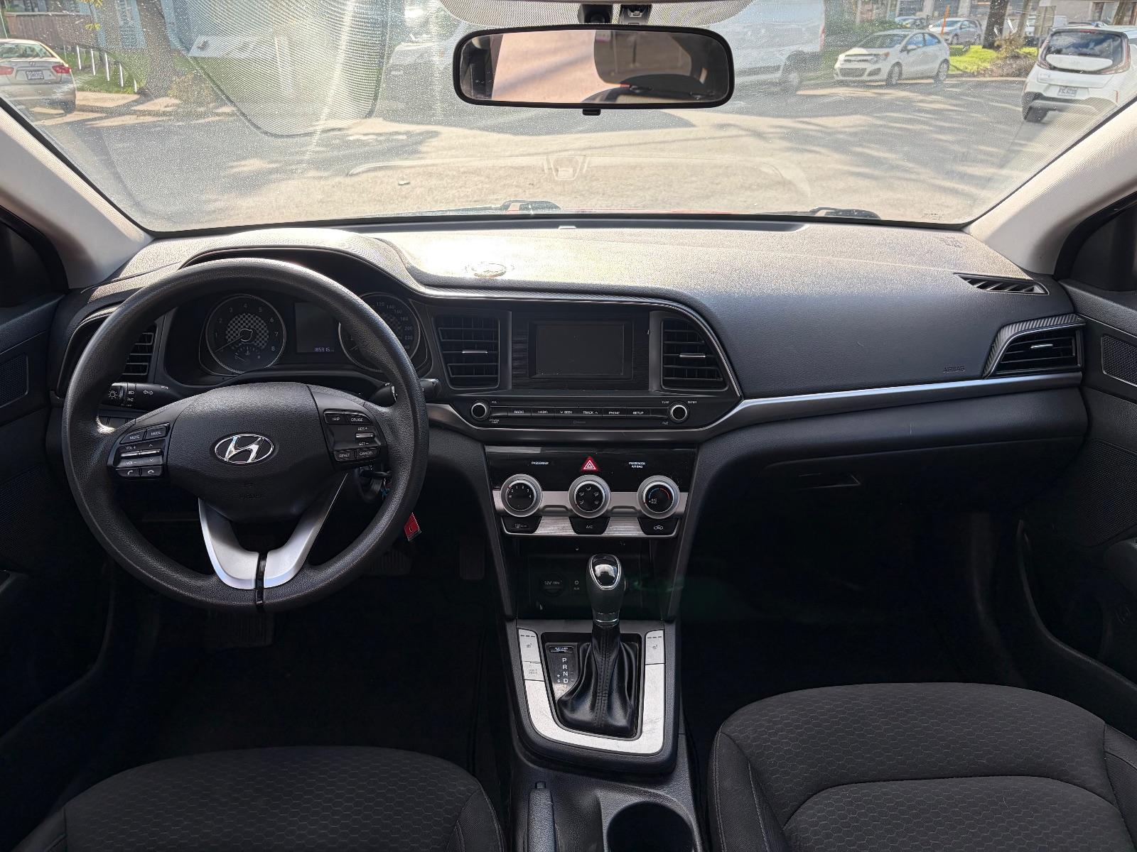 2019 Hyundai Elantra Essential, photo 9