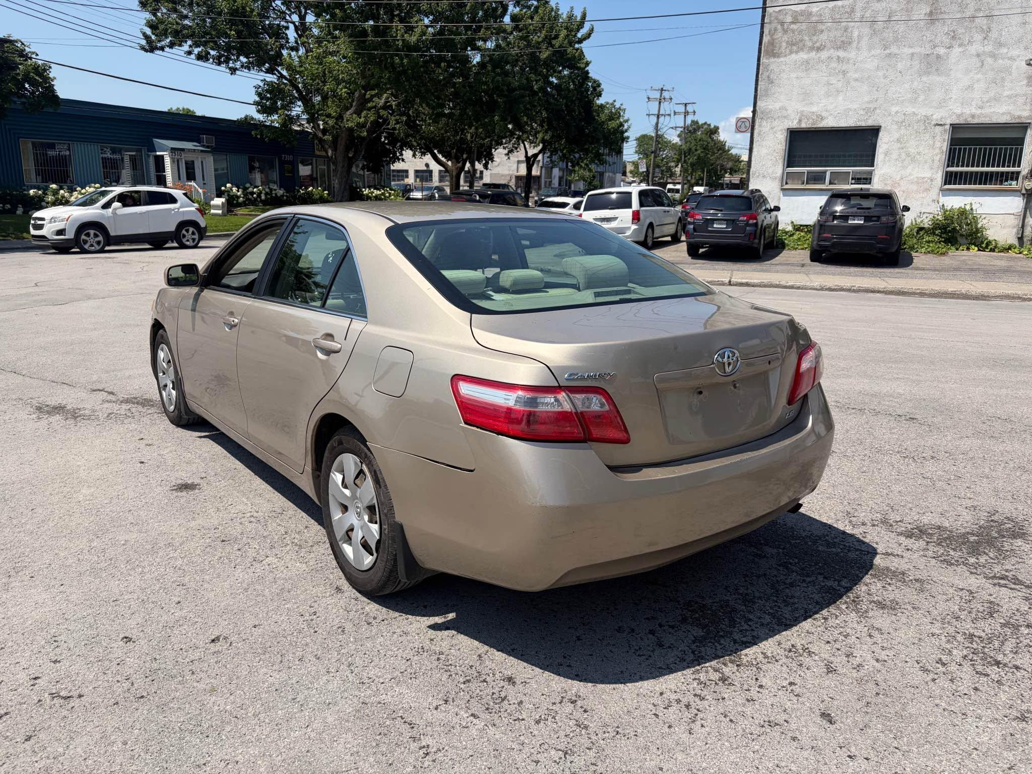 2009 Toyota Camry, photo 3