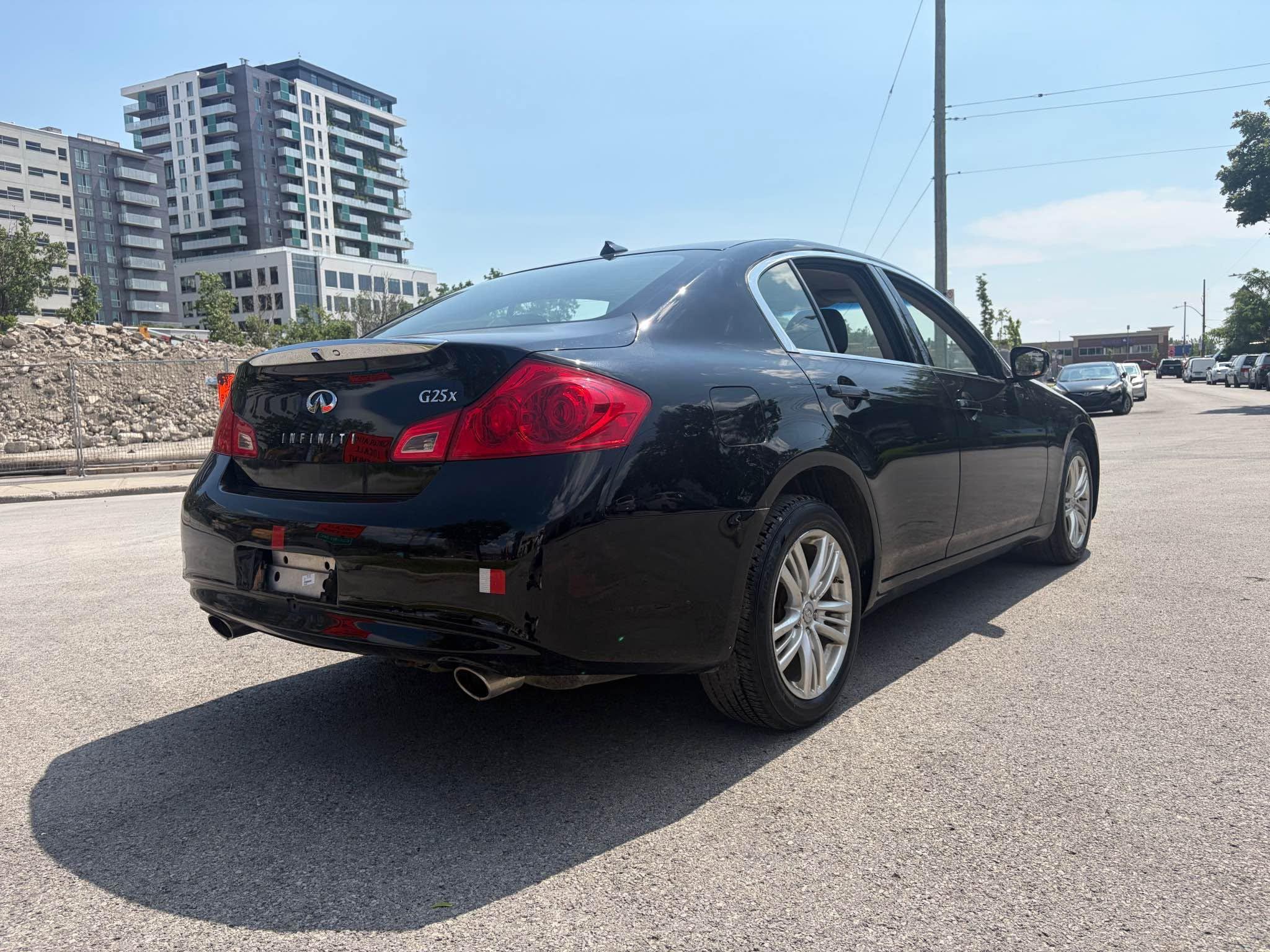 2011 Infiniti Q50, photo 4