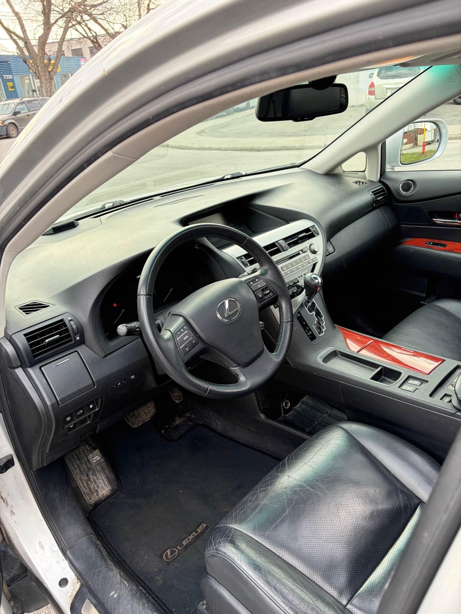 2011 Lexus RX, photo 10