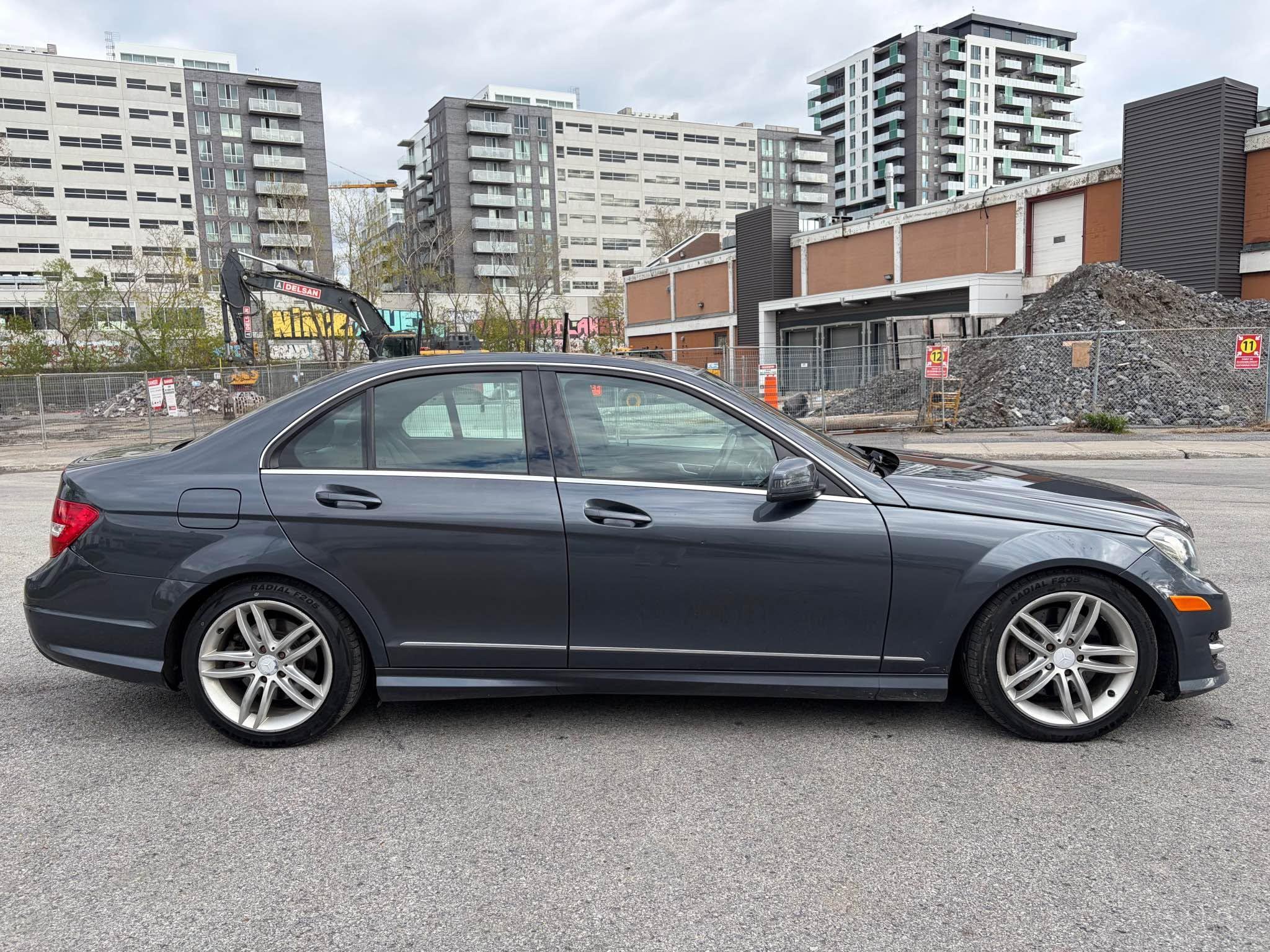 2013 Mercedes-Benz C-Class, photo 3