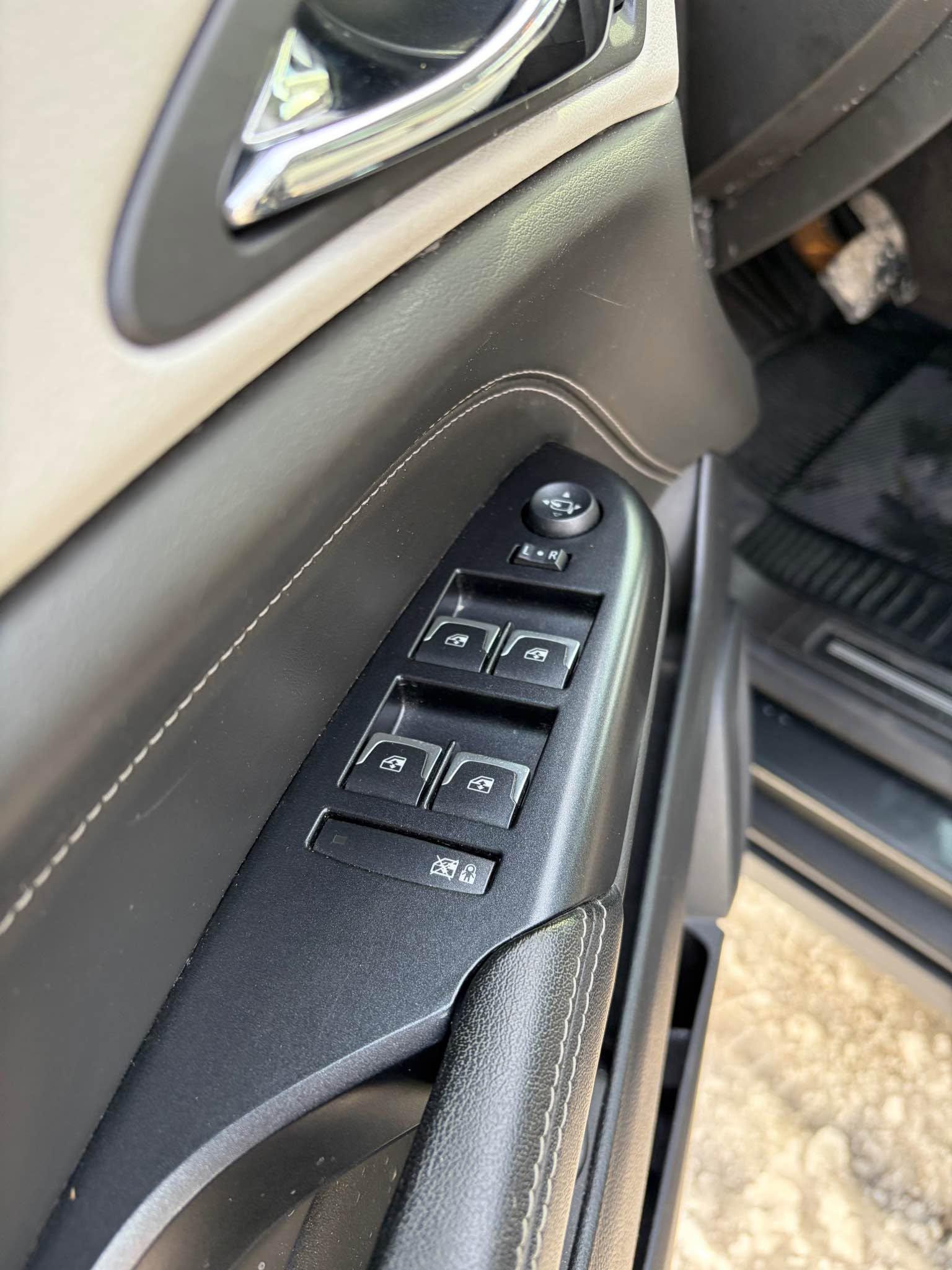 2014 Cadillac SRX, photo 13