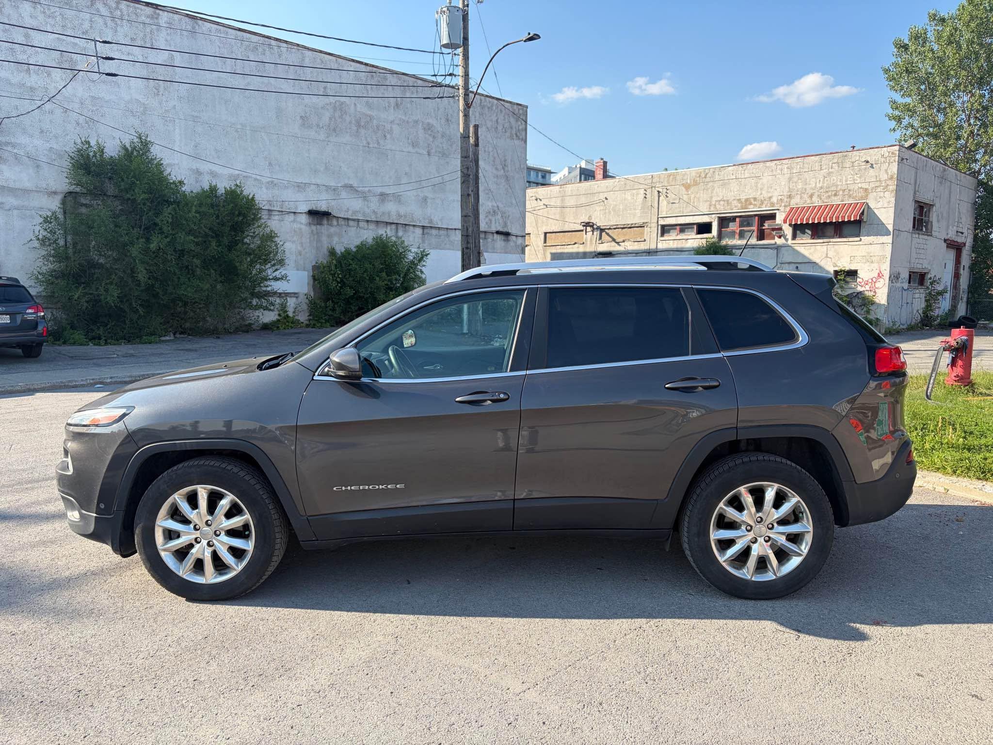 2015 Jeep Cherokee, photo 2