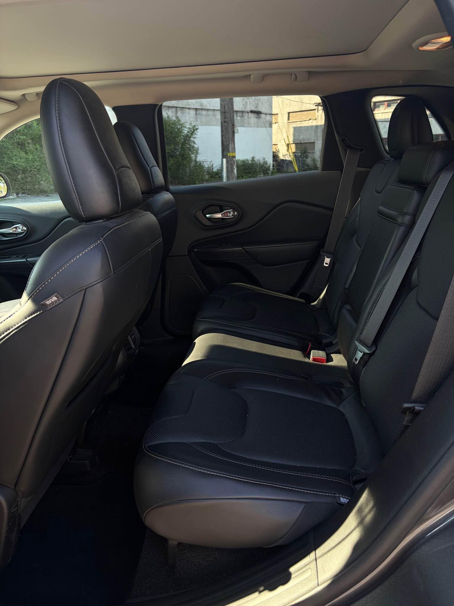 2015 Jeep Cherokee, photo 8