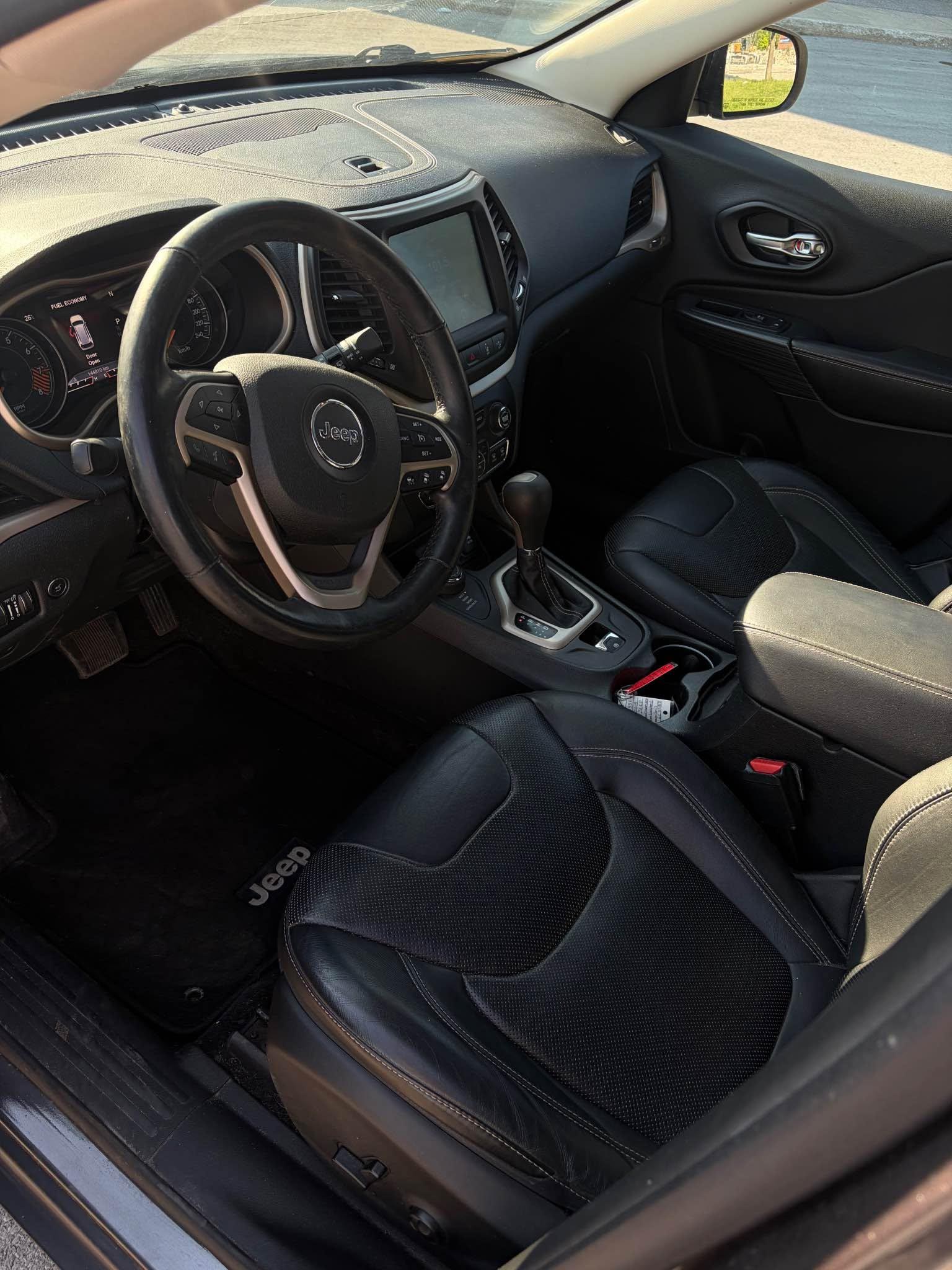 2015 Jeep Cherokee, photo 11