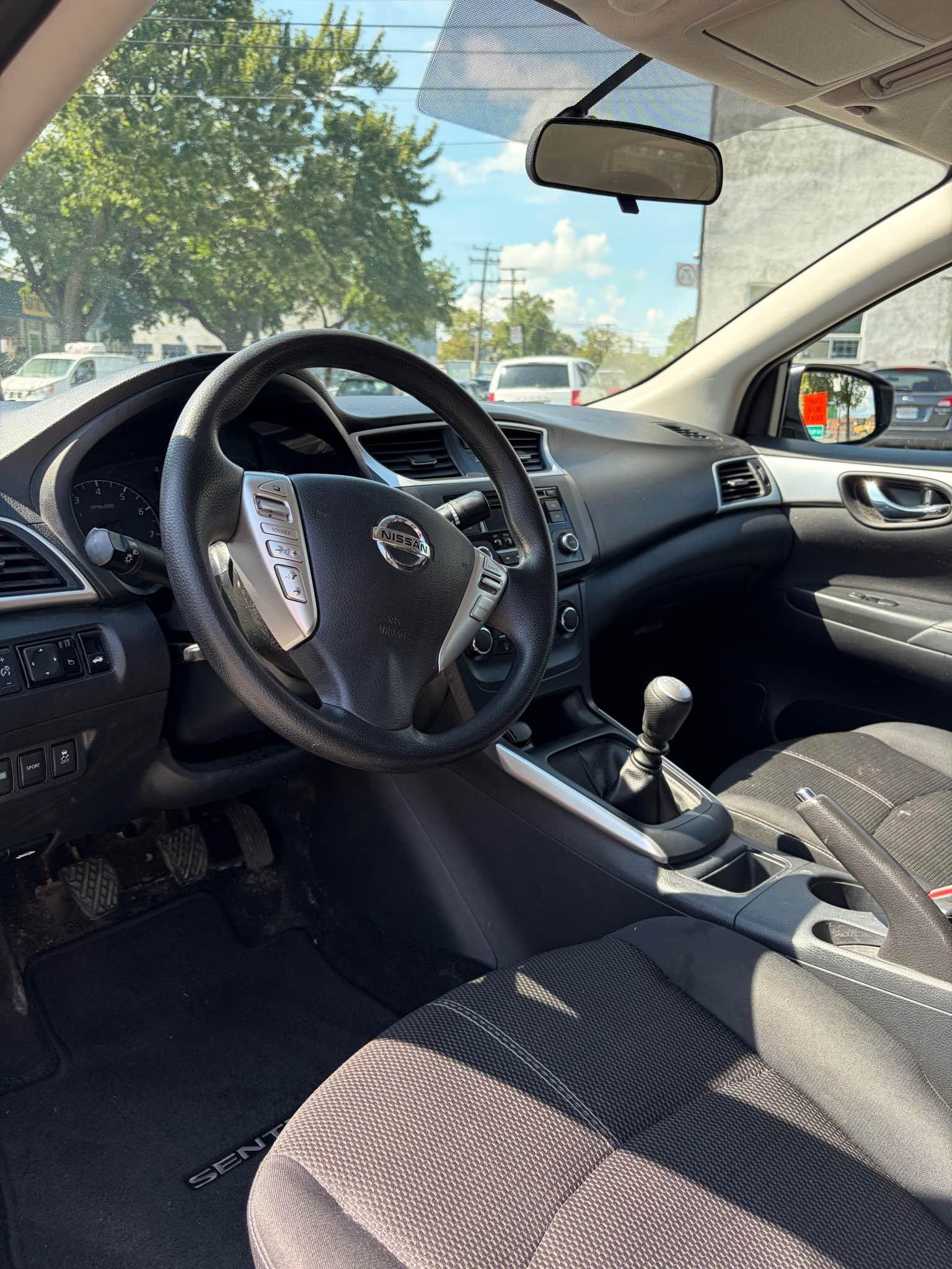 2017 Nissan Sentra, photo 11