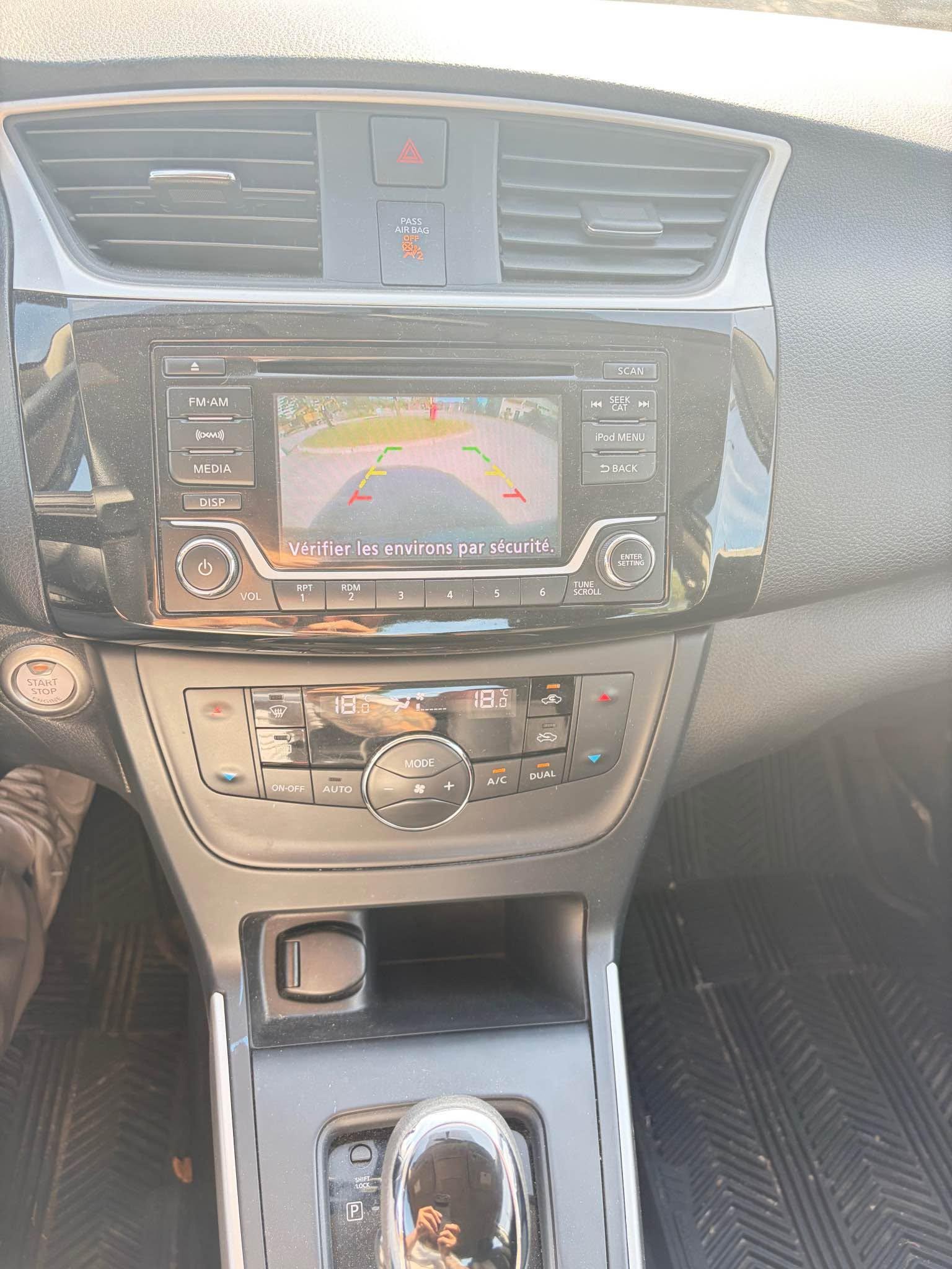 2018 Nissan Sentra, photo 8