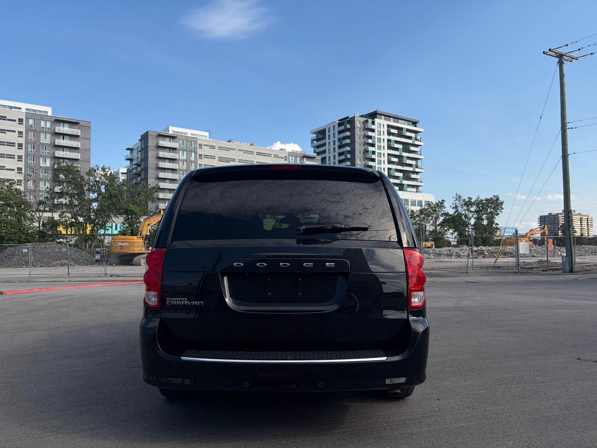 2019 Dodge Caravan, photo 6