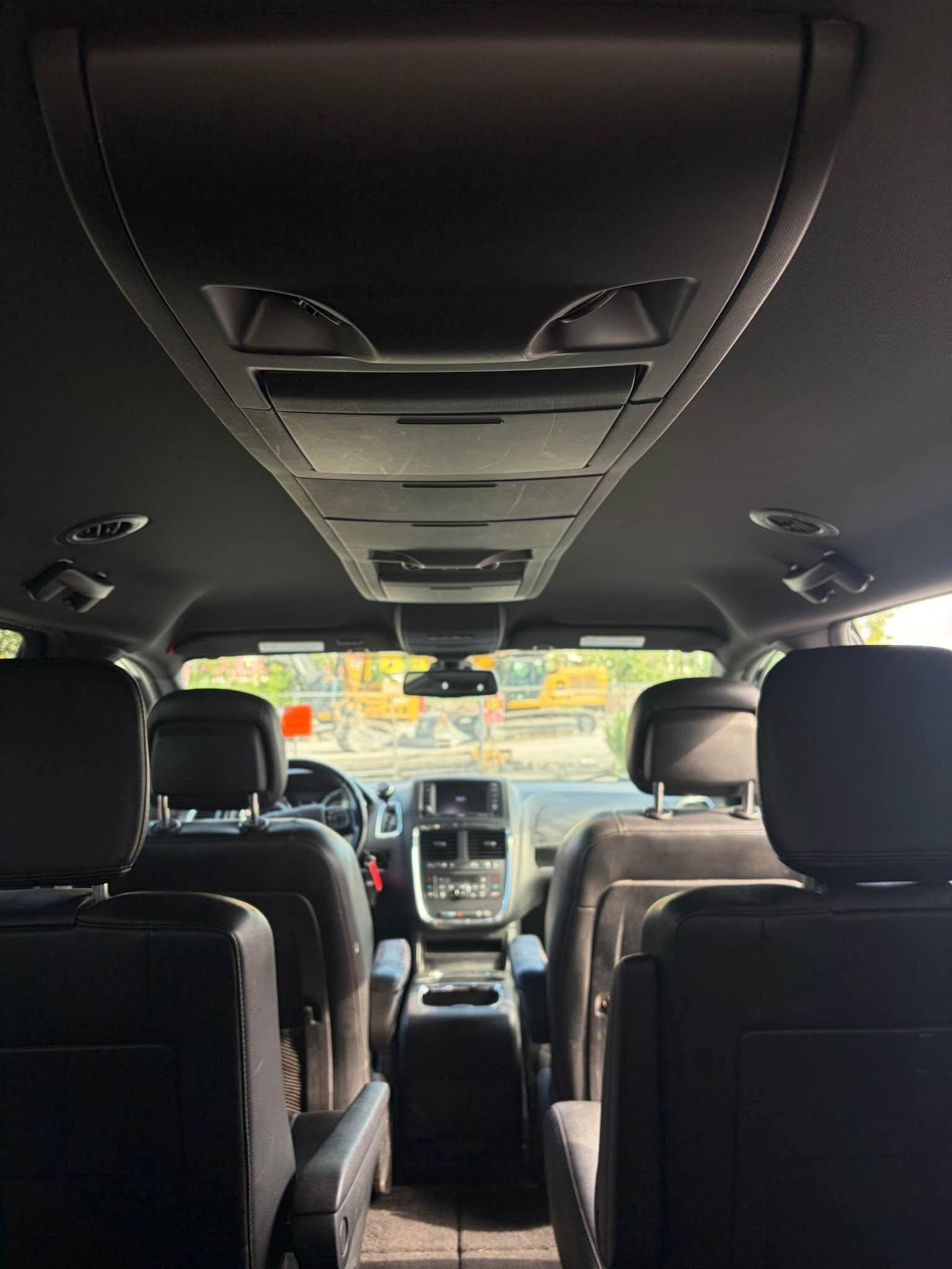 2019 Dodge Caravan, photo 8