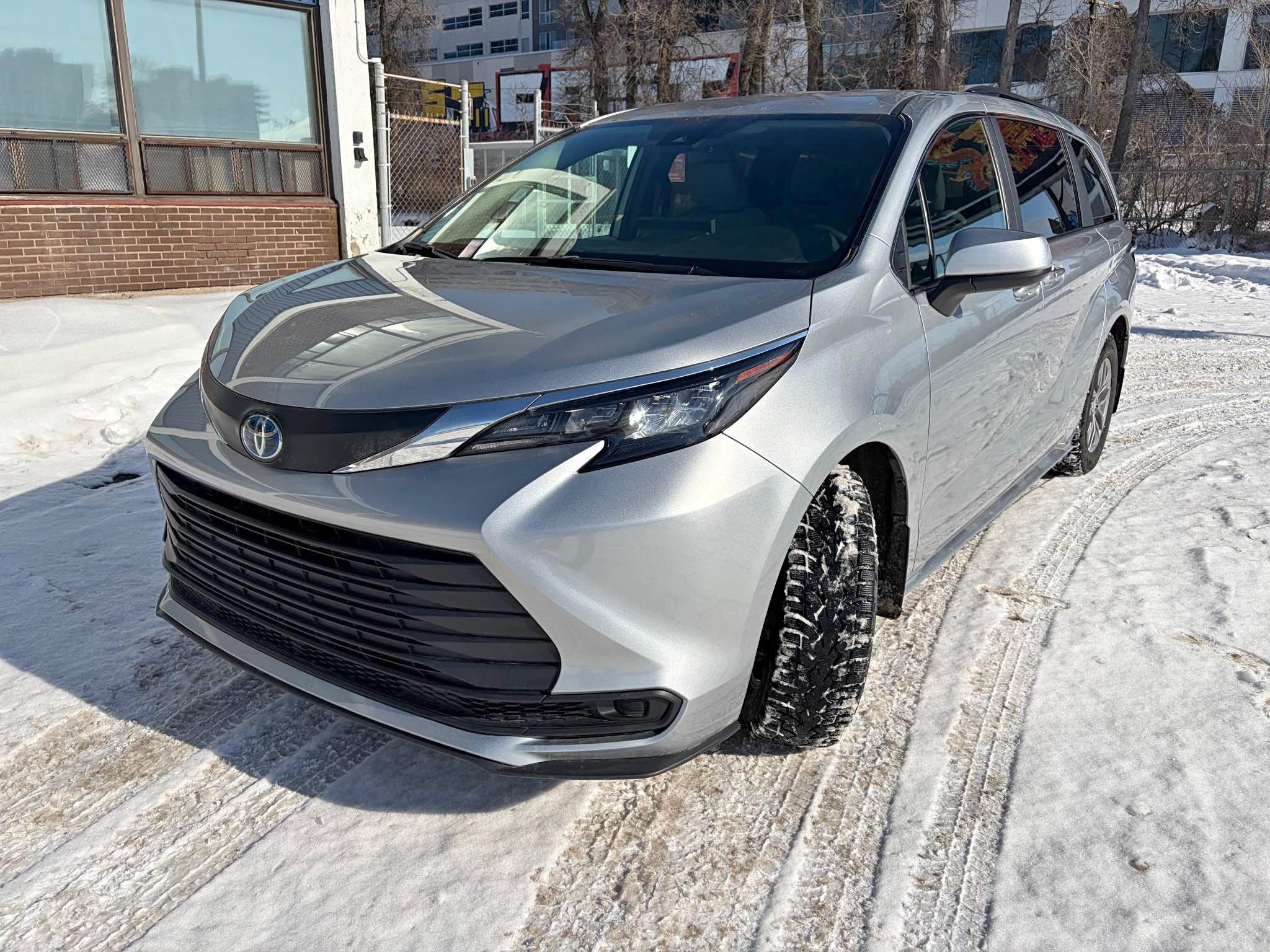 2025 Toyota Sienna
