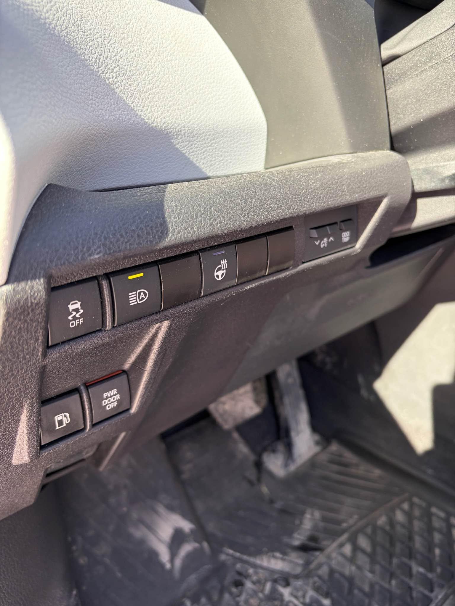 2025 Toyota Sienna, photo 13