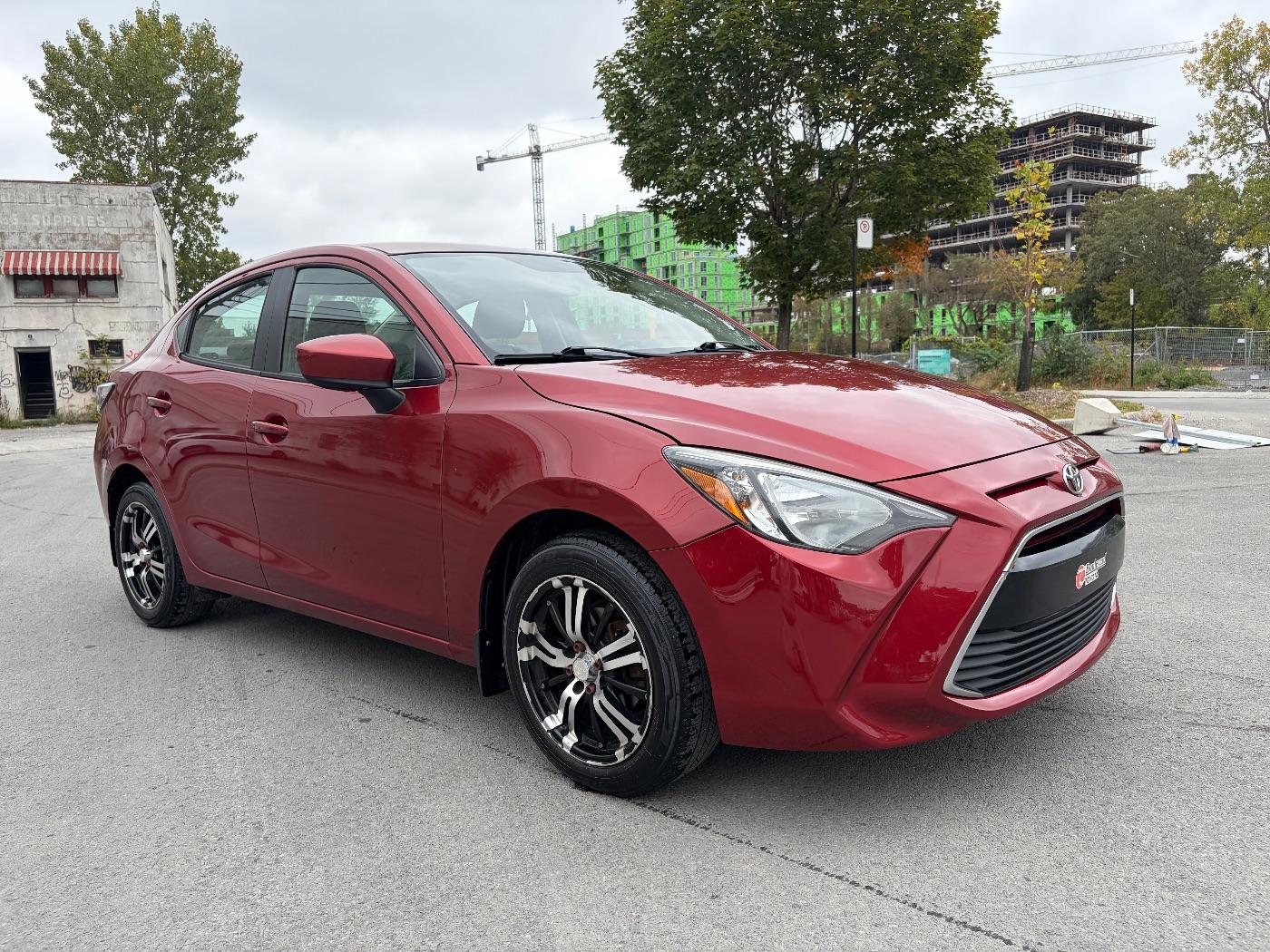 2016 Toyota Yaris Le, photo 3
