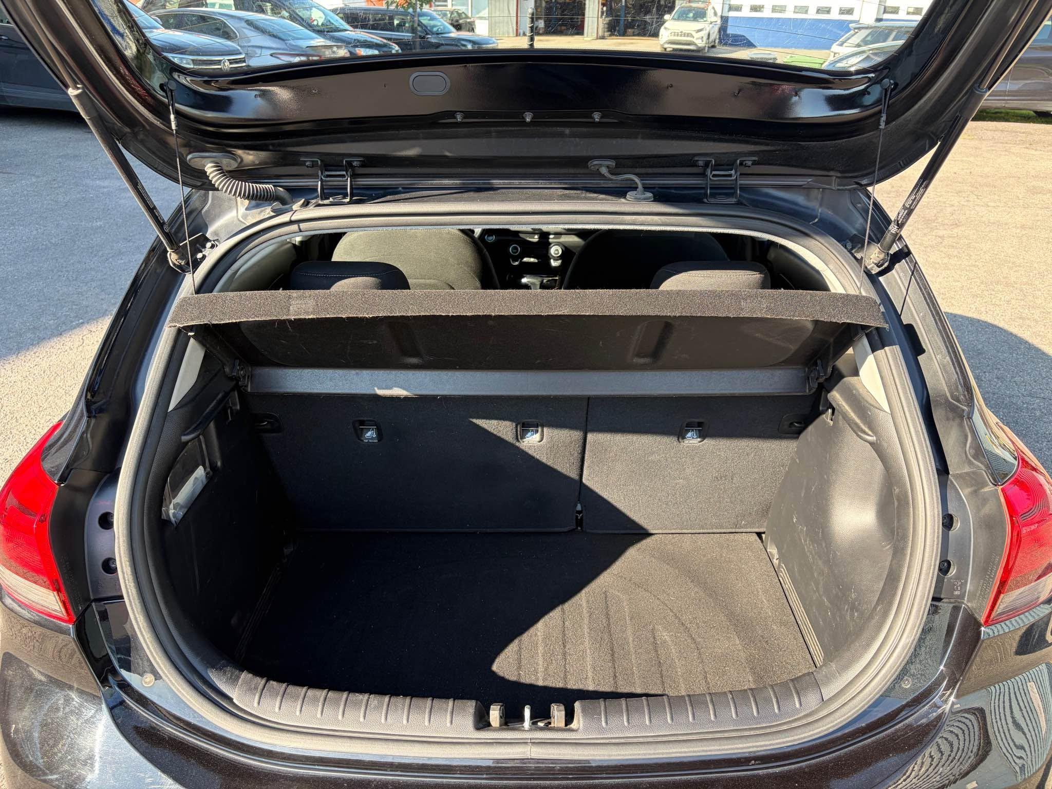 2020 Kia Rio, photo 8